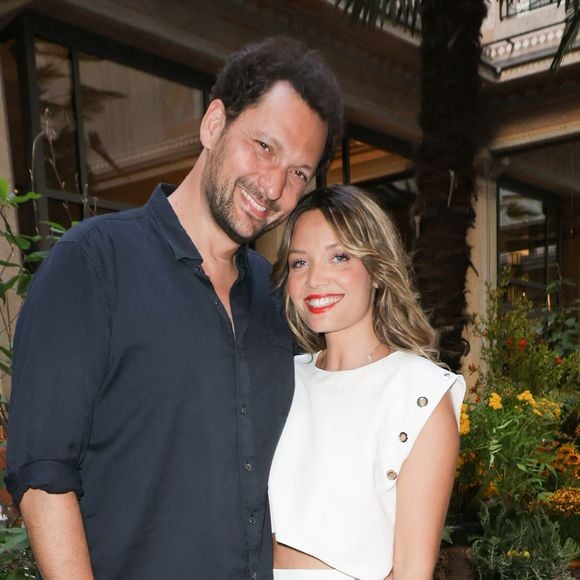 Eric Antoine et sa femme Gennifer Demey sont mariés depuis cet été.

Exclusif - Éric Antoine et sa compagne Gennifer Demey lors de l'inauguration Le Patio by Norbert Tarayre au Prince de Galles à Paris, France.. © Coadic Guirec/Bestimage