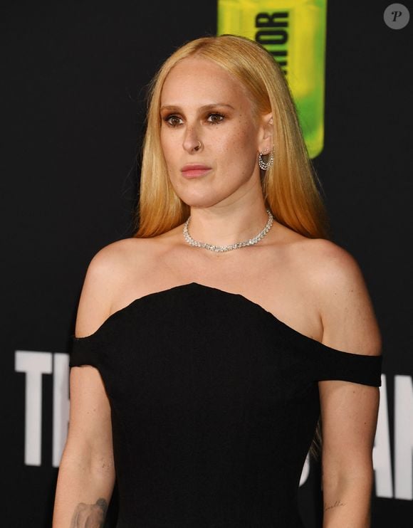 Interrogée par HELLO! Magazine, Rumer Willis s'est tout de même montrée rassurante.

Rumer Willis à la première à Los Angeles de "The Substance" au Directors Guild Of America, à Los Angeles, le 16 septembre 2024.

Photo : Photo Press Service / Bestimage