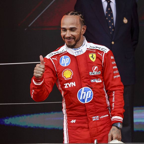 Ce soutien est intervenu dans un contexte particulièrement positif pour Lewis Hamilton, qui enchaîne les bons résultats avec Ferrari.

HAMILTON Lewis (gbr), Scuderia Ferrari SF-26, portrait podium lors du Grand Prix de Formule 1 de Monaco 2026, 6ème manche du Championnat du Monde de Formule 1 2026 du 5 au 7 juin 2026 sur le Circuit de Monaco, à Monte-Carlo, Monaco - © DPPI / PsnewZ / Bestimage