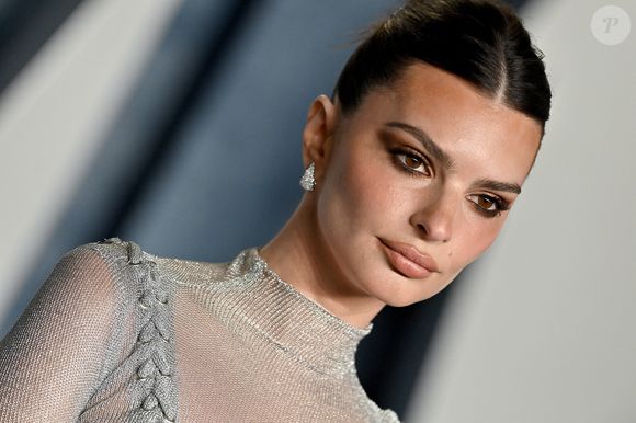 Emily Ratajkowski au photocall de la soirée "Vanity Fair" lors de la 95ème édition de la cérémonie des Oscars à Los Angeles, le 12 mars 2023. Photo par AGENCE / BESTIMAGE