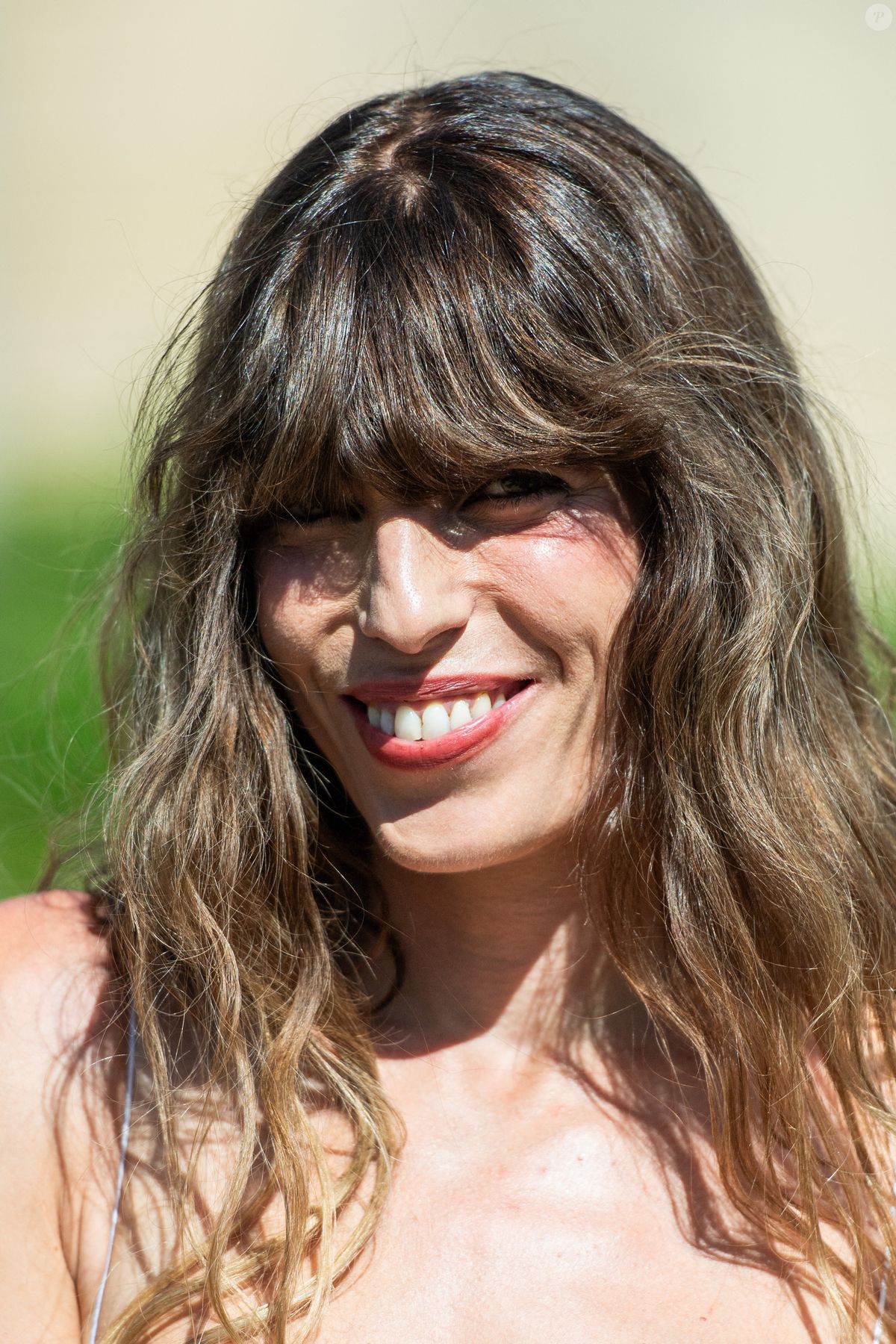 Photo Lou Doillon Assiste Au D fil Jacquemus Menswear Spring Summer photo-lou-doillon-assiste-au-d-fil-jacquemus-menswear-spring-summer
