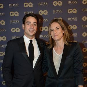 Julian Bugier et sa femme Claire Fournier lors de la soirée "L'homme de l'année GQ 2014" au Musée d'Orsay, à Paris le 19 novembre 2014. 
RACHID BELLAK / BESTIMAGE