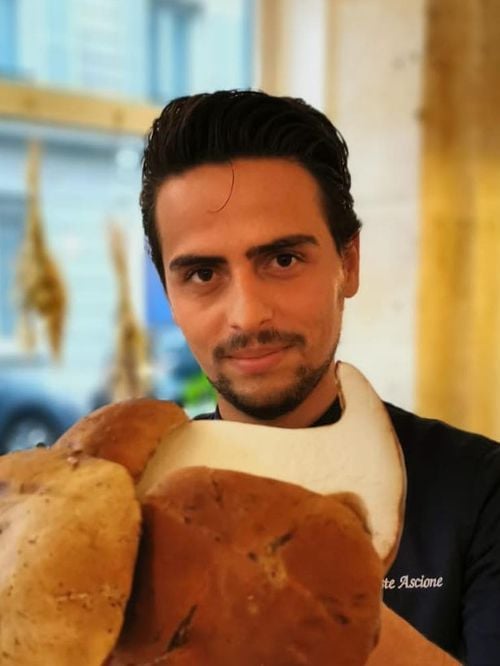 "Je veux surprendre" : 10 ans après Top Chef, Jean-Baptiste Ascione écrit une nouvelle page de son histoire
