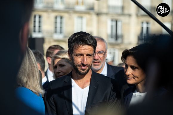 Tony Estanguet lors du dévoilement du visuel du projet lauréat du Monument des Championnes et des Champions à Paris, le 26 juillet 2025. 

© Jonathan Jacob / Bestimage