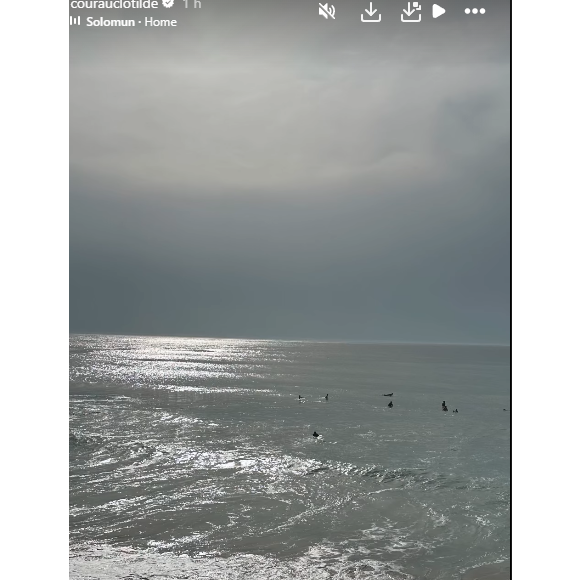 Clotilde Courau, Instagram