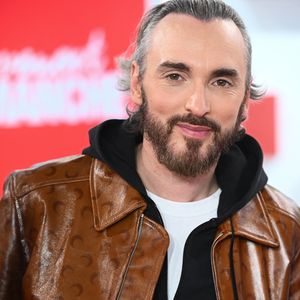 Exclusif - Chrisrtophe Willem lors de l'enregistrement de l'émission "Vivement dimanche" au studio Rive Gauche, présentée par M. Drucker avec une diffusion sur France 3 le 25 janvier 2026. © Guillaume Gaffiot/Bestimage