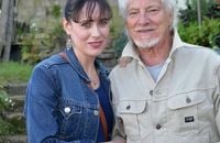 Hugues Aufray évoque sa femme Murielle sur le plateau de "Vivement dimanche".