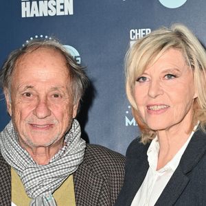 Michel Ansault et Chantal Ladesou arrivent à la répétition générale de la pièce d'Olivier Soliveres 'Cher Evan Hansen' au Théâtre de la Madeleine, à Paris, France, le 8 octobre 2025. Photo par Mireille Ampilhac/Abaca