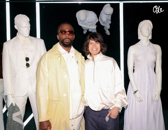 Forte de son expérience passée chez Yeezy ou The North Face, elle revisite les archives pour faire résonner sport et élégance et honorer l'héritage de René Lacoste.

Lacoste célèbre l'ouverture de sa boutique phare de la Cinquième Avenue à Manhattan.

© Bestimage