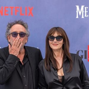 Tim Burton et Monica Bellucci

55ème édition du Festival du Film de Gifofni 2025
Photocall Tim Burton et Monica Bellucci
Giffoni Valle Piana, Italie
25 juillet 2025
SGP / BESTIMAGE