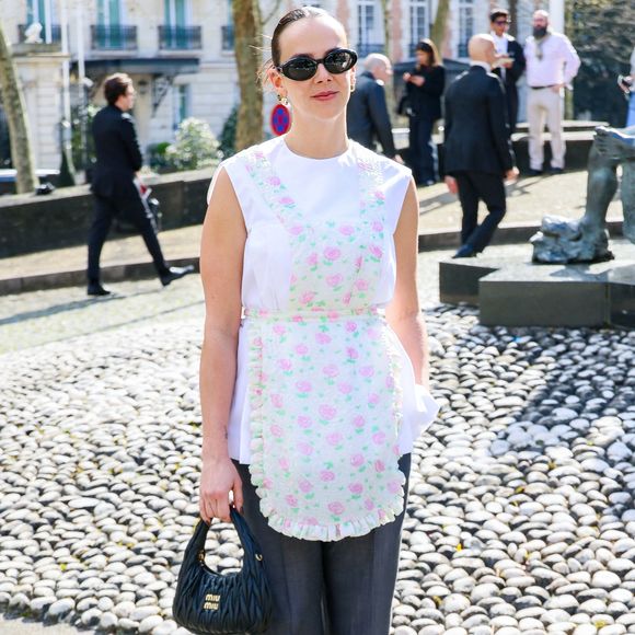 Pauline Ducruet aux arrivées au défilé Miu Miu Collection Femme Prêt-à-Porter Automne/Hiver 2026-2027 lors de la Fashion Week de Paris (PFW) au palais d'lena conseil Economique, social et environnemental, à Paris, France, le 10 mars 2026. © Denis Guignebourg/Bestimage