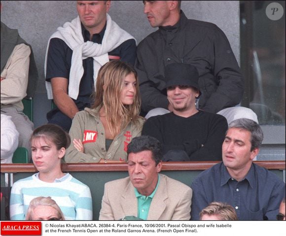 10/06/2001. Pascal Obispo et son épouse Isabelle lors des Internationaux de France de Tennis à Roland Garros. © Nicolas Khayat/ABACA