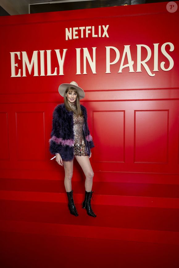 Frédérique Bel lors de la première de la série "Emily in Paris" saison 5 au Grand Rex à Paris le 15 décembre 2025.

© Pierre Perusseau / Bestimage