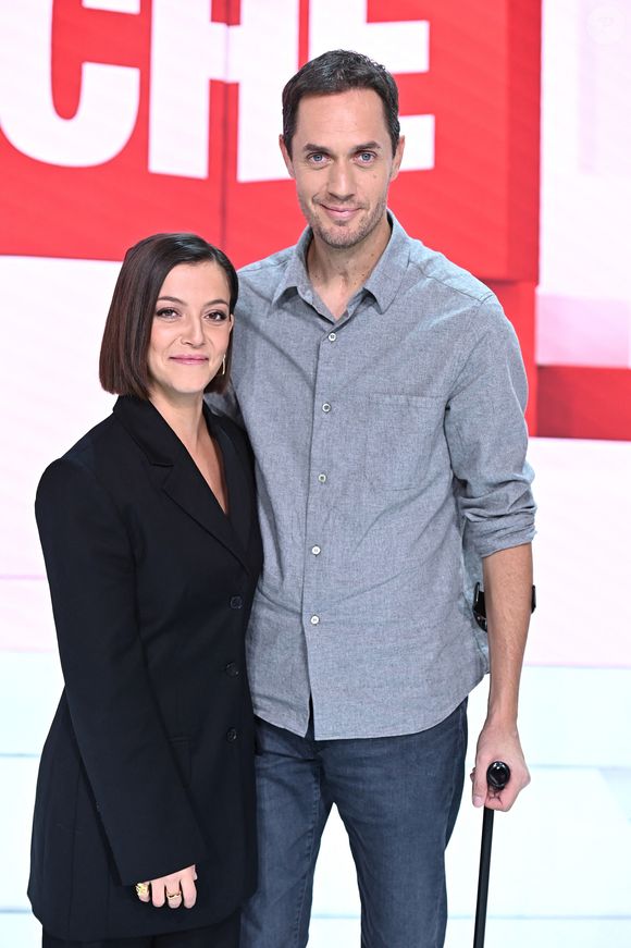 Exclusif - Camille Lellouche et Grand Corps Malade (Fabien Marsaud) - Enregistrement de l'émission "Vivement Dimanche" présentée par M.Drucker et diffusée le 5 décembre sur France 2. Le 23 novembre 2021 © Guillaume Gaffiot / Bestimage