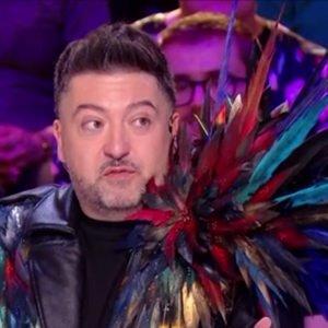 "On dirait que tu ne mets pas d'énergie dans ce que tu es en train de faire", a-t-il notamment commenté, cherchant à pousser Samuel Bambi dans ses retranchements. 

Chris Marques pendant le 3e prime de "Danse avec les stars 2026" sur TF1, le 13 février 2026.