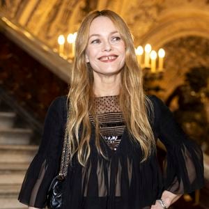 Vanessa Paradis au photocall du deuxième défilé de mode Chanel Haute-Couture automne-hiver 2024/2025 au palais Garnier lors de la Fashion Week de Paris, France, le 25 juin 2024. © Olivier Borde/Bestimage