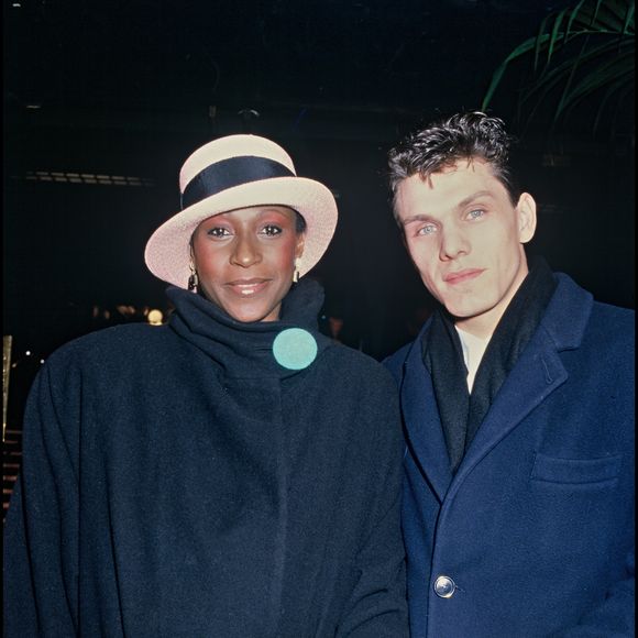 Archives : Marc Lavoine et Denise Pascale lors des Victoires de la musique en 1985.
Crédit : RINDOFF-PATERSON / BESTIMAGE