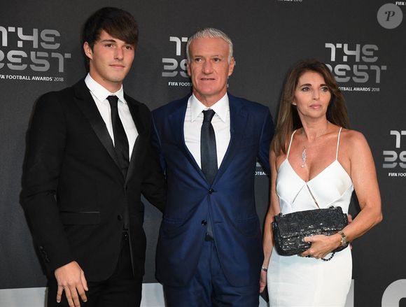 Didier Deschamps, sa femme Claude et son fils Dylan arrivent aux Best FIFA Football Awards 2018 au Royal Festival Hall, Londres, Royaume-Uni, le 24 septembre 2018. Photo by Christian Liewig/ABACAPRESS.COM