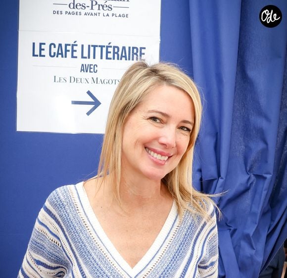 "La première chose que je fais est d'aller dans l'eau", a-t-elle révélé. 

Sidonie Bonnec lors de la 3ème édition du salon du livre à Saint-Germain-des-Prés "Des pages avant la plage" à Paris. © Jack Tribeca / Bestimage
