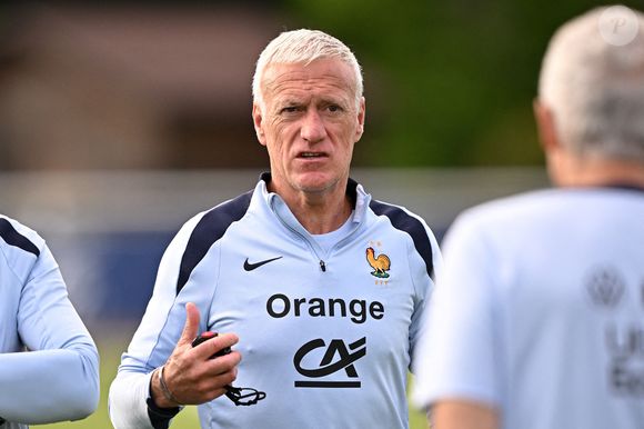 Didier DESCHAMPS (Sélectionneur France) lors de la séance d'entraînement de l'équipe de France à l'INF Clairefontaine le 2 juin 2025 à Clairefontaine, France. (Photo par Anthony Bibard/FEP/Icon Sport/ABACAPRESS.COM)