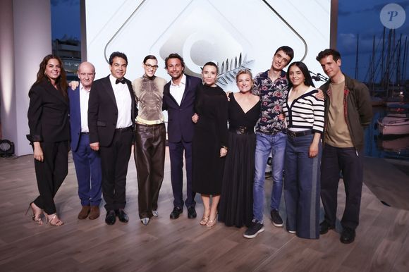 Exclusif - Anouchka Delon, Pierre Lescure, Patrick Cohen, Charlotte Cardin, Bertrand Chameroy, Elodie Bouchez, Anne-Elisabeth Lemoine, Gaspard, Hafsia Herzi, guest, sur le plateau de C à vous  au Festival de Cannes - Cannes 15/05/2025 - © Jack Tribeca / Bestimage - Plateau de l'émission "C à vous" lors du 78ème Festival International du Film de Cannes le 15 mai 2025. © Jack Tribeca / Bestimage
