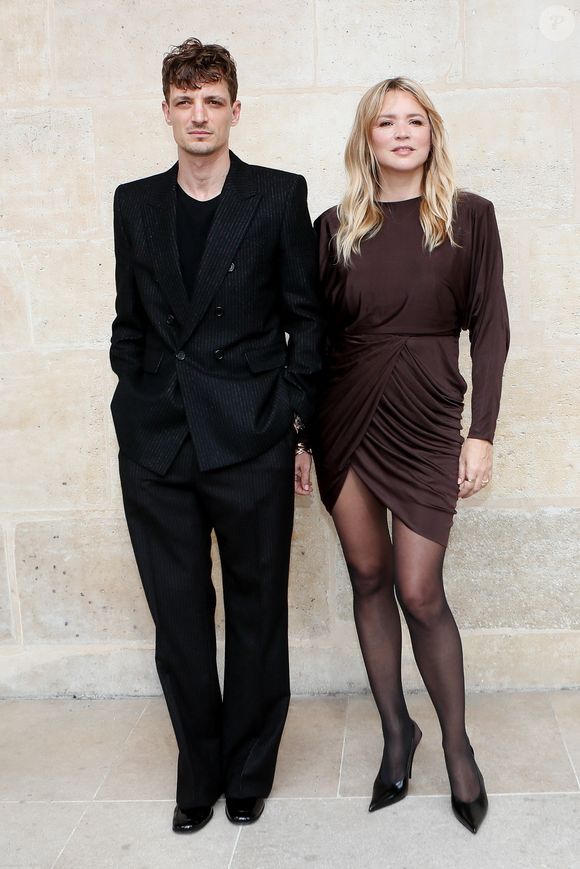 Cela tombe bien, ce lundi 26 mai 2025, ils pourront la retrouver dans "Madeleine Collins", long-métrage d'Antoine Barraud diffusé sur France 3. 

Niels Schneider et sa compagne Virginie Efira - 35ème édition des "Trophées ANDAM" dans les jardins du Palais Royal à Paris, France, le 27 juin 2024. © Christophe Clovis / Bestimage
