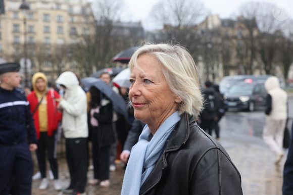 Sophie Cluzel - Arrivées aux obsèques de Jean-Louis Debré en la cathédrale Saint-Louis des Invalides à Paris le 10 mars 2025. © Cyril Moreau/Bestimage