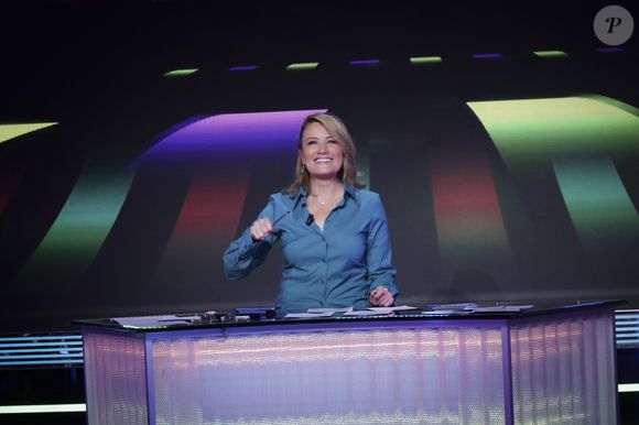 Ce mardi 12 août, il a été annoncé que la journaliste rejoindrait une nouvelle chaîne à la rentrée prochaine

Exclusif - Pascale de La Tour du Pin - Plateau de la dernière émission "TPMP" présentée par C.Hanouna à Paris  le 26 mars 2025. © Jack Tribeca / Bestimage