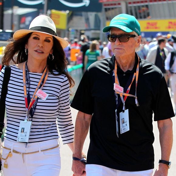 Michael Douglas et sa femme Catherine Zeta-Jones lors des qualifications du Grand Prix de Formule 1 (F1) de Monaco, le 27 mai 2023. © Jean-François Ottonello/Nice Matin/Bestimage