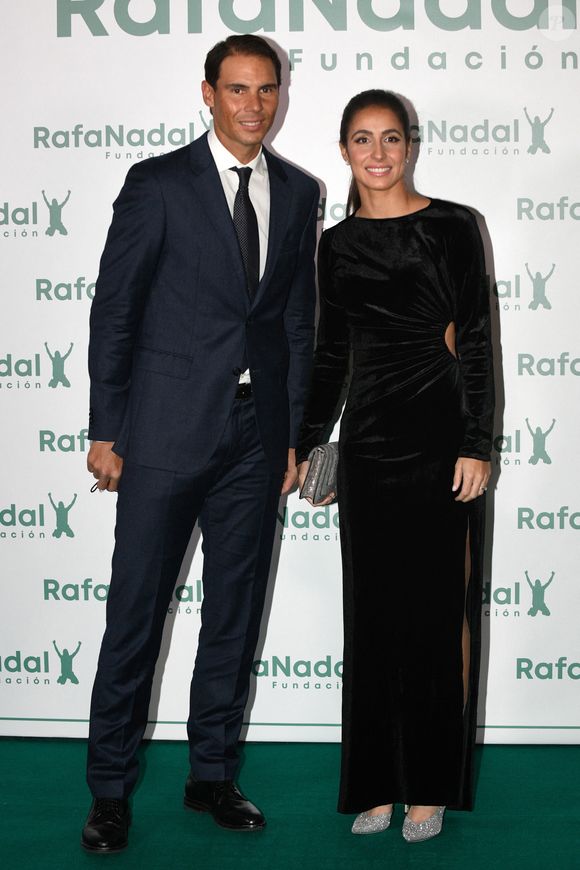 Rafael Nadal et sa femme Xisca Perello - Photocall de la cérémonie du 10ème anniversaire de la fondation Rafael Nadal à Madrid le 18 novembre 2021.