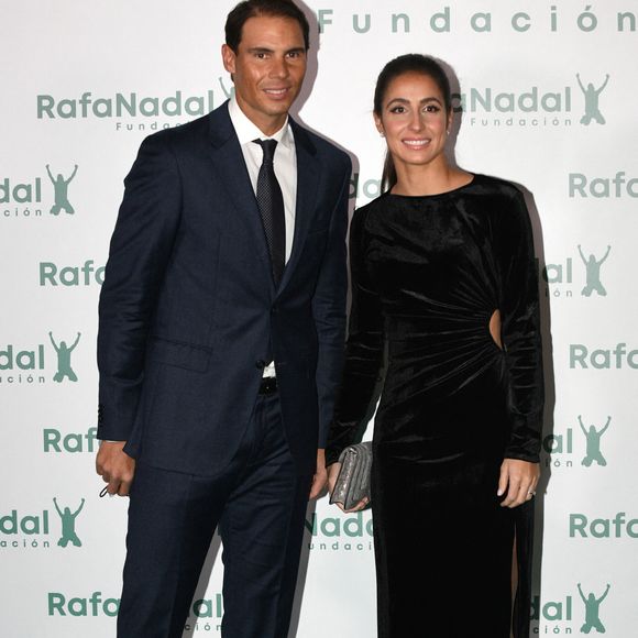 Rafael Nadal et sa femme Xisca Perello - Photocall de la cérémonie du 10ème anniversaire de la fondation Rafael Nadal à Madrid le 18 novembre 2021.