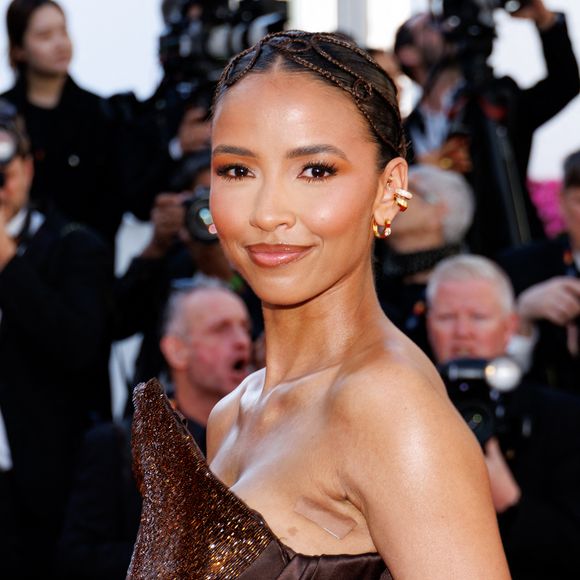 Flora Coquerel - Montée des marches du film " La vie d'une femme " lors du 79ème Festival International du Film de Cannes, le 13 mai 2026. © Jacovides-Moreau / Bestimage