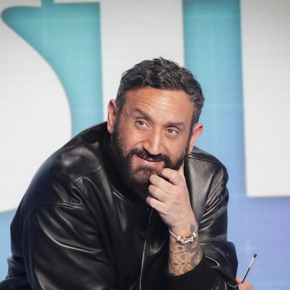 Cyril Hanouna n'a pas réagi

Exclusif - Cyril Hanouna - Plateau de la dernière émission "TPMP" présentée par C.Hanouna à Paris  le 26 mars 2025. Cyril Hanouna va désormais entamer une diète cathodique avant d'arriver chez M6 et reste en attendant sur Europe 1. © Jack Tribeca / Bestimage