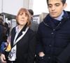 Cette mère de famille a été la victime de son mari, Dominique Pelicot, qui invitait des hommes à venir la violer au sein du domicile conjugal.

Gisèle Pelicot et son avocat Stéphane Babonneau - Dernier jour du procès des viols de Mazan: Dominique Pelicot arrive au palais de justice d'Avignon lors du procès de son ex-mari D.Pelicot, accusé de l'avoir droguée pendant près de dix ans et d'avoir invité des inconnus à la violer à leur domicile de Mazan. © Franz Chavaroche / Bestimage
