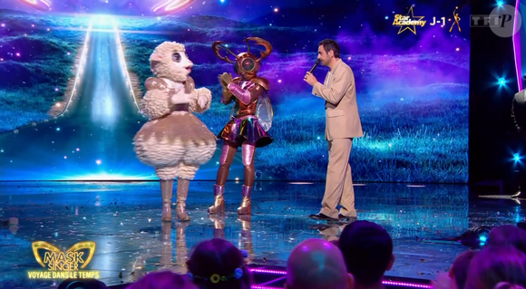 Le Scarabée éliminé en demi-finale de Mask Singer 8, capture d'écran TF1