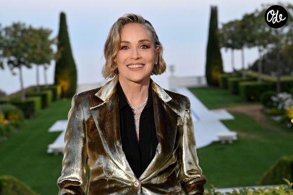 "Regardez la façon dont on traite les personnes atteintes d'un handicap, comment on leur parle...", a-t-elle lancé. 
Exclusif - Sharon Stone - Dîner de charité "Knights of Charity" au Château de la Croix des Gardes à Cannes le 20 mai 2026. © Bruno Bebert / Bestimage
