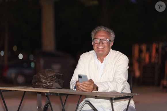 Exclusif - Michel Field - Backstage de l'enregistrement de l'émission "Le concert de Paris" à la Tour Eiffel pour le 14 Juillet à Paris
© Pierre Perusseau-Tiziano da Silva / Bestimage