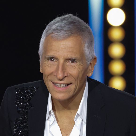 La version relancée, coprésentée par Nagui, a été largement modifiée, notamment par la suppression des vachettes au profit d’une mascotte. 


Nagui - Les célébrités se mobilisent pour la 38ème édition du Téléthon dans les studios de France 2 à Paris © Coadic Guirec / Bestimage
