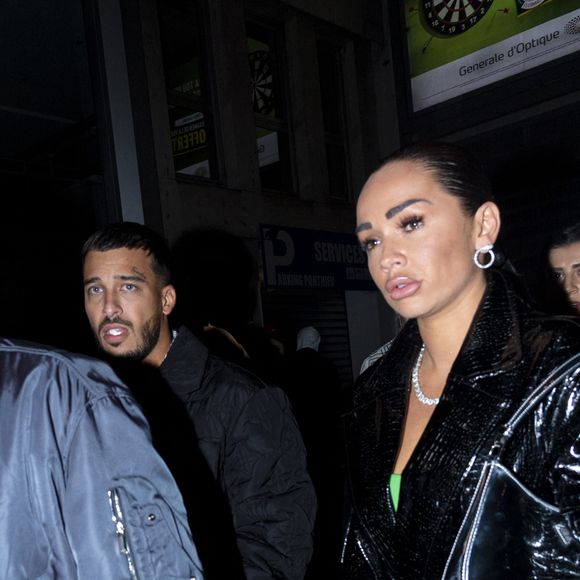 Exclusif - Laurent Correia et Jazz (Jazmin Amy Anais Lanfranchi Shooter) arrivent à la discothèque Deflower à Paris, France, le 2 mars 2022. Da Silva-Perusseau/Bestimage