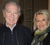 Plus épanouie que jamais, Sophie Davant a partagé un rare et précieux moment d'intimité sur ses réseaux sociaux.

Exclusif - William Leymergie et sa compagne Sophie Davant - 50ème de la pièce "Lyly" avec M. Bernier et F. Perrin au théâtre de Paris. © Coadic Guirec/Bestimage