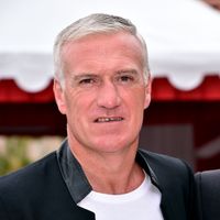Avant le mariage, Didier Deschamps passe à table... Le fils et la belle-fille du sélectionneur des Bleus le mettent à contribution