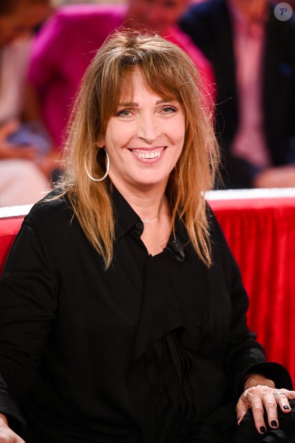 Exclusif - Stéfanie Jarre - Enregistrement de l'émission Vivement dimanche au studio Rive Gauche, présentée par M.Drucker, diffusée le 07 septembre 2025 sur France 3.  © Guillaume Gaffiot / Bestimage