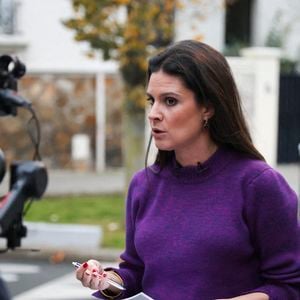 Apolline de Malherbe interviewe Bruno Retailleau lors du tournage de l'émission « En Campagne » de BFMTV à Bry-sur-Marne, en banlieue parisienne, le 6 novembre 2025. Photo de Jérémy Paoloni/ABACAPRESS.COM