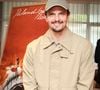 Juan Arbelaez a même déjà fait une première incursion dans le septième art en 2021, en prêtant sa voix pour le film d'animation Disney Encanto.

Juan Arbelaez lors de la conférence de presse du tournoi de tennis du Grand Chelem de Roland-Garros 2026, au stade Roland-Garros à Paris, France, le 16 avril 2026. Jack Tribeca/Bestimage