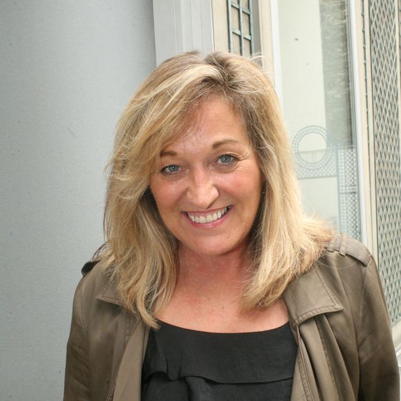 Trois d'entre eux sont nés de sa relation avec Valérie, une femme ayant de grandes responsabilité, d'un point de vue professionnel. Lesquelles ?

Exclusif - Valérie Douillet - 3ème édition du Forum "FEMMES L se réalisent" à la mairie du 9ème arrondissement de Paris, France, le 6 juillet 2017. © JLPPA/Bestimage