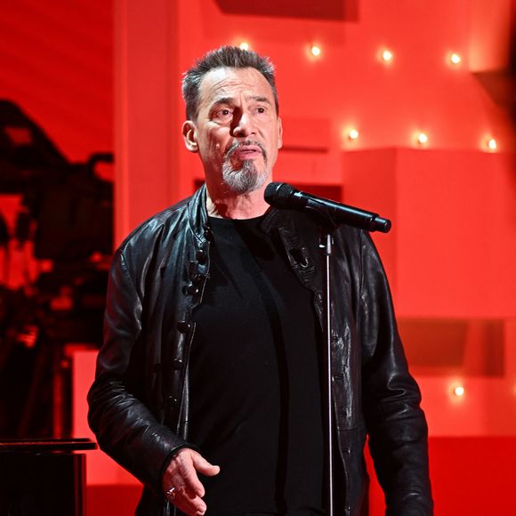 Un programme ressourçant en famille comme l'a montré Aël sur Instagram

Exclusif - Florent Pagny - Enregistrement de l'émission "Vivement dimanche" au studio Gabriel à Paris, le 10 novembre 2023, présentée par M.Drucker et diffusée le 26 novembre 2023 sur France 3.
© Guillaume Gaffiot / Bestimage