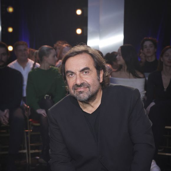 Exclusif - André Manoukian - Backstage - Enregistrement de l'émission "Le grand échiquier, Spéciale Edith Piaf", présentée par C.Chazal et A.Manoukian, et diffusée le 12 mars sur France 2
© Jack Tribeca / Bestimage