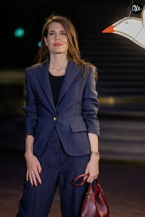 Charlotte Casiraghi au photocall du défilé Chanel Collection Femme Prêt-à-Porter Printemps/Eté 2027 lors de la Fashion Week de Paris (PFW) au Grand Palais, à Paris, France, le 5 octobre 2026.

© Olivier Borde/Bestimage