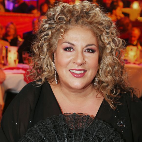 Exclusif - Marianne James - Enregistrement de l'émission "Le Grand Cabaret sur son 31" à Paris. Le 9 décembre 2016. L'émission sera diffusée sur France 2 à 21h00 le samedi 31 décembre 2016. 
© Bahi-Gorassini / Bestimage