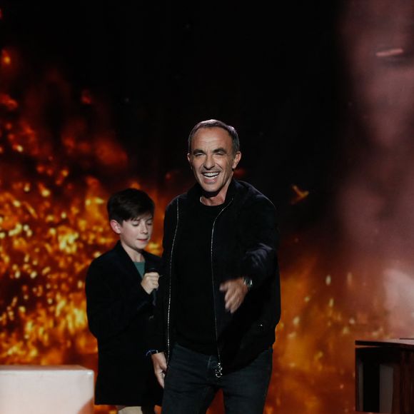 Exclusif - Nikos Aliagas (surprise de L. Fabian)  - Surprises - Enregistrement de l'émission "La Boîte à Secrets N°19" dans les studios de la Cité du Cinéma à Saint-Denis, présentée par F.Bollaert et diffusée le 3 janvier sur France 3
© Christophe Clovis / Bestimage